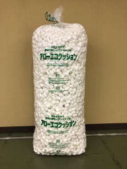 アローエコクッション バラ入り